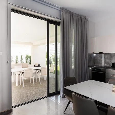 Luxury Panorama * Πρωταράς