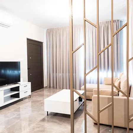 Luxury Panorama *